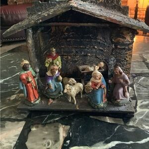 Vintage porcelain 9 piece nativity set with wooden barn made in Germany